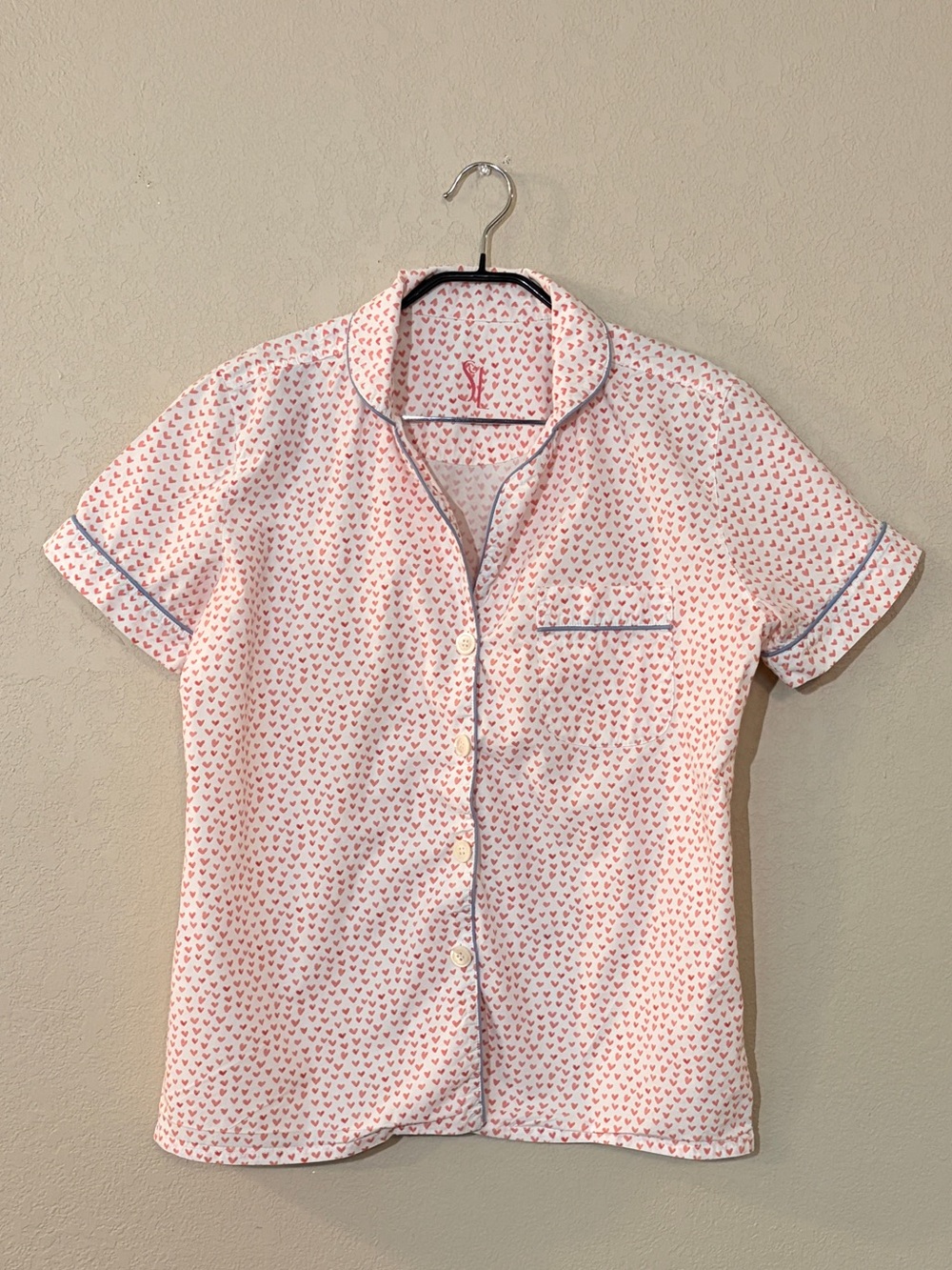 Serena & Lily Red Heart Patterned Pajama Top Valentine